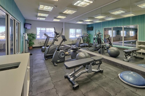 Holiday Inn Express & Suites Portales image 32